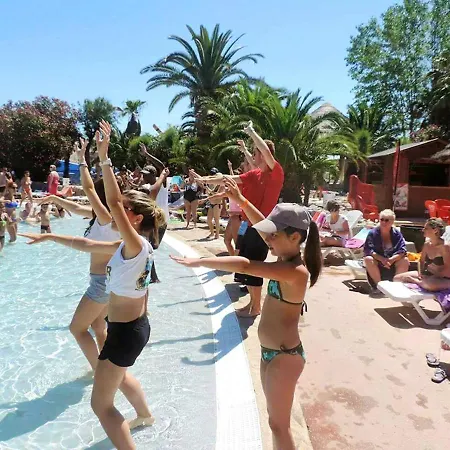 Dom wakacyjny Bungalow De 2 Chambres A Agde A 700 M De La Plage Avec Piscine Partagee Et Jardin Amenage Agde